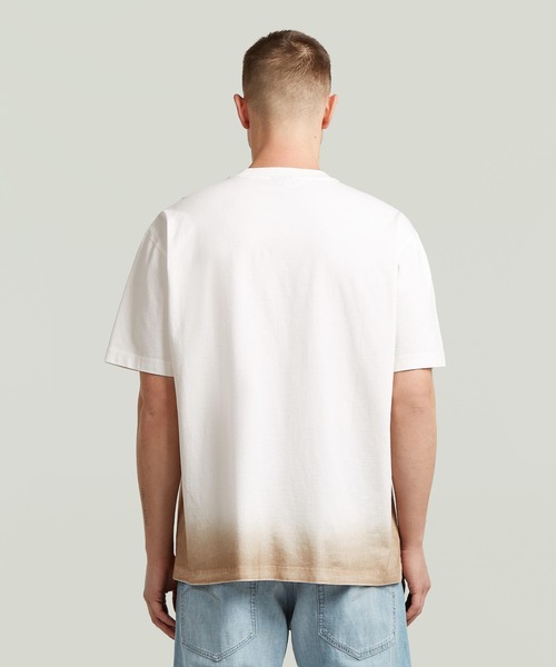 G-STAR(ジースター)の「Sprayed Relaxed T-Shirt/スプレーデザイングラデーションリラックスTシャツ(Tシャツ/カットソー・メンズ・ホワイト系その他/ブルー系その他・X-LARGE/LARGE/MEDIUM/SMALL/X-SMALL)」の3枚目の写真