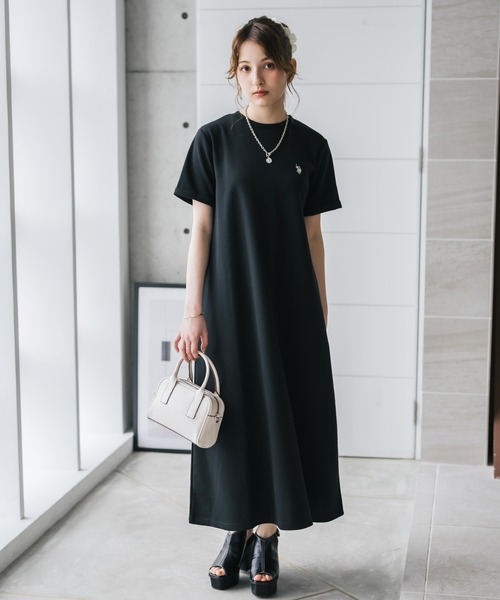 U.S. POLO ASSN.(ユーエスポロアッスン)の「U.S. POLO ASSN. ユーエスポロアッスン W's ワンポイントロゴ刺繍半袖Aラインロングワンピース(ワンピース・レディース・ベージュ/ネイビー/ブラック・M/L)」の4枚目の写真