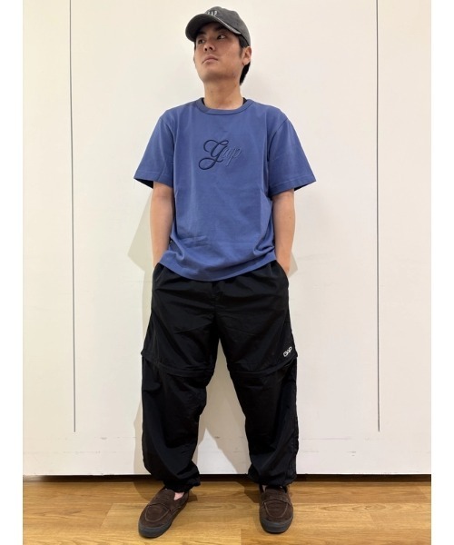 GAP(ギャップ)の「ヘビーウェイト トーンミックス GAPロゴTシャツ(Tシャツ/カットソー・メンズ・レッド/ホワイト/ブラック/ブルー/グリーン・XS/S/M/L/XL)」の22枚目の写真
