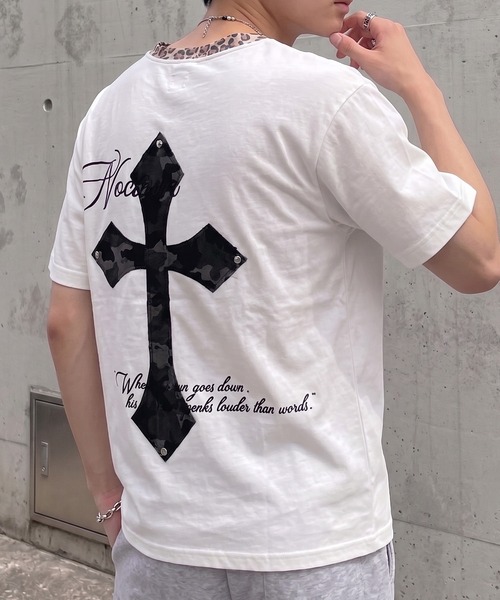 NYLAUS(ナイラス)の「【NYS】カモフラ柄 クロスワッペン スタッズ ヘンリーネック半袖Tシャツ ショート丈(Tシャツ/カットソー・メンズ・アイボリー/ブラック・M/L/S)」の17枚目の写真