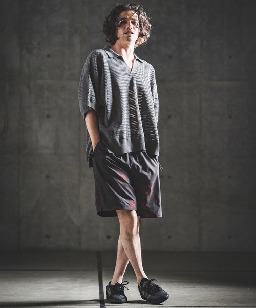 GLIMCLAP(グリムクラップ)の「mhs2615- Sheer Texture Skipper Polo スキッパーポロシャツ(202-039-gls-cg)(ポロシャツ・メンズ・パープル/オフホワイト/チャコールグレー/ブラック・S/M/L)」の12枚目の写真