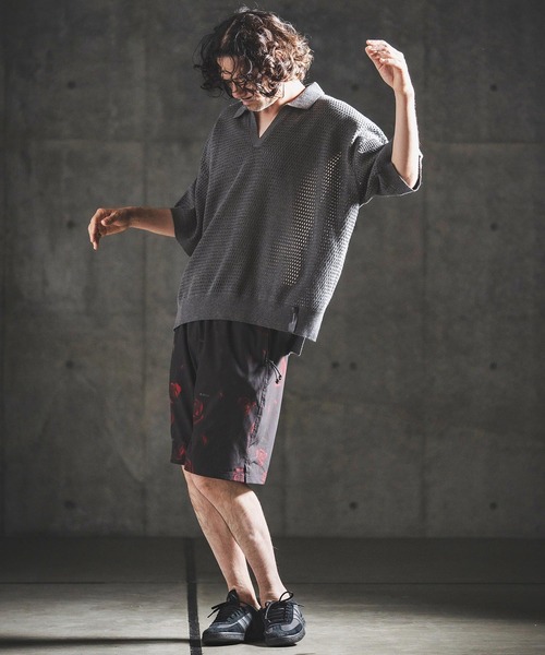 GLIMCLAP(グリムクラップ)の「mhs2615- Sheer Texture Skipper Polo スキッパーポロシャツ(202-039-gls-cg)(ポロシャツ・メンズ・パープル/オフホワイト/チャコールグレー/ブラック・S/M/L)」の13枚目の写真