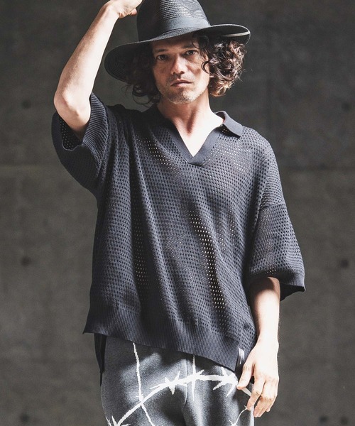 GLIMCLAP(グリムクラップ)の「mhs2615- Sheer Texture Skipper Polo スキッパーポロシャツ(202-039-gls-cg)(ポロシャツ・メンズ・パープル/オフホワイト/チャコールグレー/ブラック・S/M/L)」の21枚目の写真