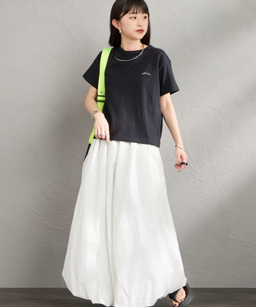 ORCIVAL（オーシバル）の「[ORCIVAL/オーシバル] ロゴ刺繍 ショートスリーブ Tシャツ（Tシャツ/カットソー・レディース・ベージュ系その他/ブルー系その他/オフホワイト/サックスブルー/ブラック・2）」の18枚目の写真