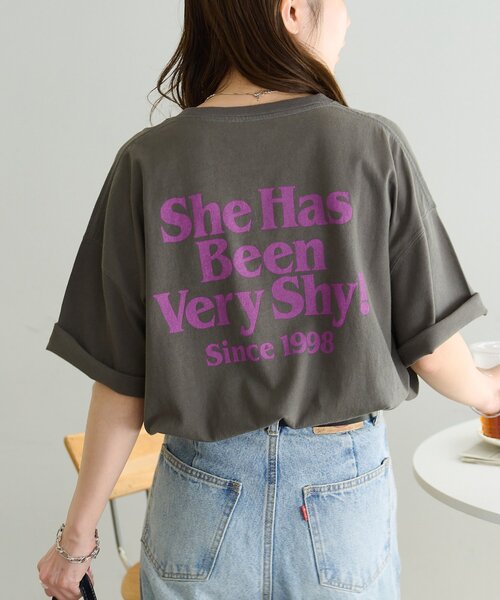 DISCOAT（ディスコート）の「【Enlude】バックロゴプリントTシャツ《ユニセックス》（Tシャツ/カットソー・レディース・ブラック/チャコールグレー/オフホワイト・FREE）」の3枚目の写真