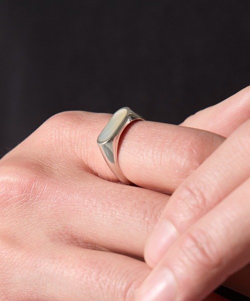 MAISON CLUB(メゾンクラブ)の「【MAISON CLUB】Oval Stone Ring Silver925 KUN(リング・メンズ・ターコイズブルー/ブラック/ネイビー/ブラウン/グリーン/ホワイト・12)」の14枚目の写真
