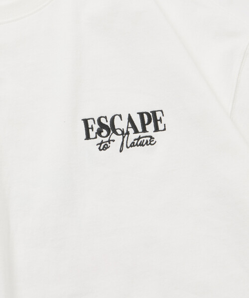 FREAK'S STORE（フリークスストア）の「限定展開 リラックスフィット バックプリント クルーネック Tシャツ/FOREST BATHING MAN TEE（Tシャツ/カットソー・メンズ・チャコールグレー/ベージュ/ネイビー/ホワイト・SMALL/MEDIUM/LARGE）」の11枚目の写真