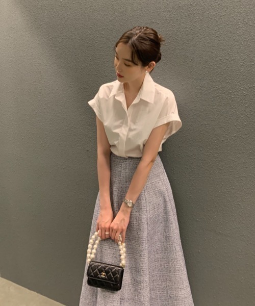 FAVORITO(ファヴォリート)の「シャツトップス(シャツ/ブラウス・レディース・ホワイト/ピンク/イエロー/ブルー・F)」の12枚目の写真