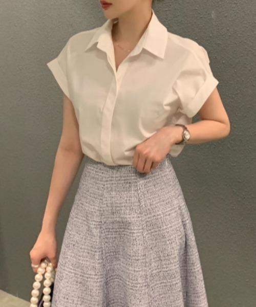 FAVORITO(ファヴォリート)の「シャツトップス(シャツ/ブラウス・レディース・ホワイト/ピンク/イエロー/ブルー・F)」の5枚目の写真