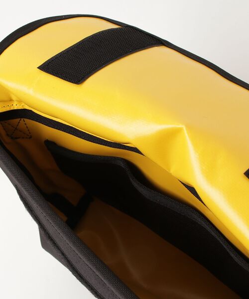 De Martini（ディ マティーニ）の「De Martini MINI MESSENGER V2 (DM3500)（ショルダーバッグ・メンズ・ブラック系その他/ブラック/ネイビー・FREE）」の13枚目の写真
