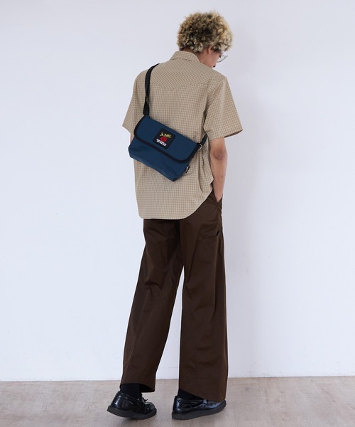De Martini（ディ マティーニ）の「De Martini MINI MESSENGER V2 (DM3500)（ショルダーバッグ・メンズ・ブラック系その他/ブラック/ネイビー・FREE）」の6枚目の写真