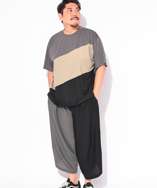 B&T CLUB(ビーティークラブ)の「Tシャツ 半袖 メンズ 大きいサイズ COOL&SPAN ジャガード ライン切替 クルーネック カットソー B&T CLUB (ビーアンドティークラブ)(Tシャツ/カットソー・メンズ・ダークグレー/ベージュ・X1(3L~4L)/X2(4L~5L)/X3(6L~7L)/X4(8L~9L))」の4枚目の写真
