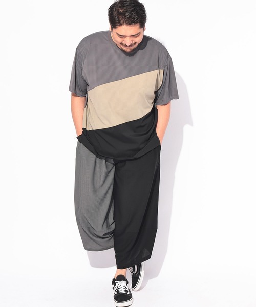 B&T CLUB(ビーティークラブ)の「Tシャツ 半袖 メンズ 大きいサイズ COOL&SPAN ジャガード ライン切替 クルーネック カットソー B&T CLUB (ビーアンドティークラブ)(Tシャツ/カットソー・メンズ・ダークグレー/ベージュ・X1(3L~4L)/X2(4L~5L)/X3(6L~7L)/X4(8L~9L))」の6枚目の写真