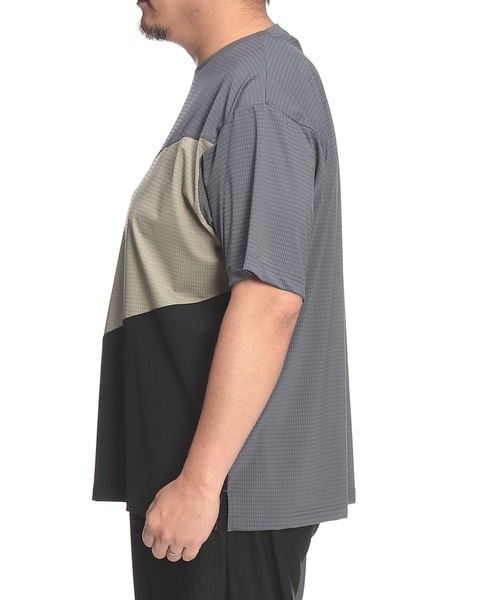 B&T CLUB(ビーティークラブ)の「Tシャツ 半袖 メンズ 大きいサイズ COOL&SPAN ジャガード ライン切替 クルーネック カットソー B&T CLUB (ビーアンドティークラブ)(Tシャツ/カットソー・メンズ・ダークグレー/ベージュ・X1(3L~4L)/X2(4L~5L)/X3(6L~7L)/X4(8L~9L))」の18枚目の写真