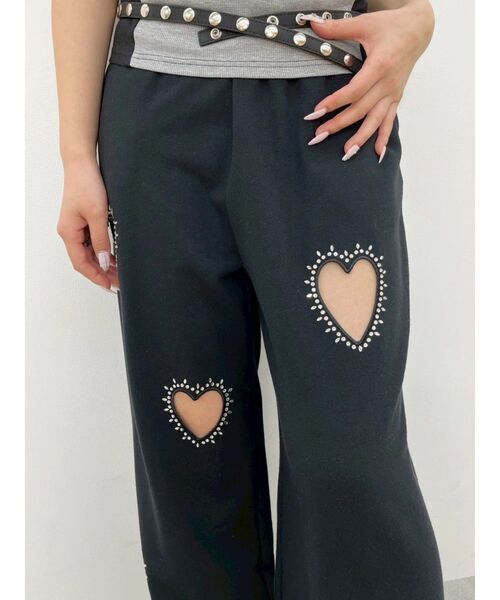 EVRIS(エヴリス)の「【ウエストゴム】ハートカッティングビジュースウェットパンツ(その他パンツ・レディース・ホワイト/ブラック/グレー・FREE)」の5枚目の写真