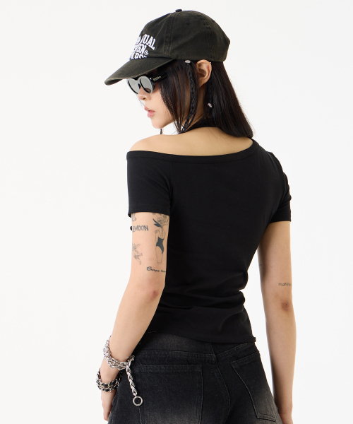 UNKNOWN PLANET(アンノウンプラネット)の「レイヤードディコンストラクテッドスリムTシャツブラック(Tシャツ/カットソー・レディース・その他・SMALL/MEDIUM)」の13枚目の写真