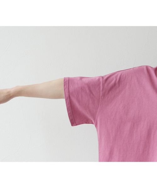 reca（レカ）の「【接触冷感】ワイドシルエット六分袖ロゴTシャツ（Tシャツ/カットソー・レディース・グレイッシュベージュ/ピンク系その他/ブラック・FREE）」の10枚目の写真