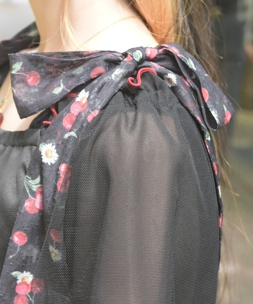 axes femme(アクシーズファム)の「さくらんぼリボンプルオーバー(Tシャツ/カットソー・レディース・レッド/ブラック/キナリ・FREE)」の13枚目の写真