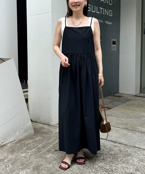 NOLLEY’S Sophi(ノーリーズソフィ)の「《接触冷感》【BECシリーズ】ウォッシャブルドライトリコットキャミワンピース(ワンピース・レディース・ブラウン/ブラック・38)」の6枚目の写真