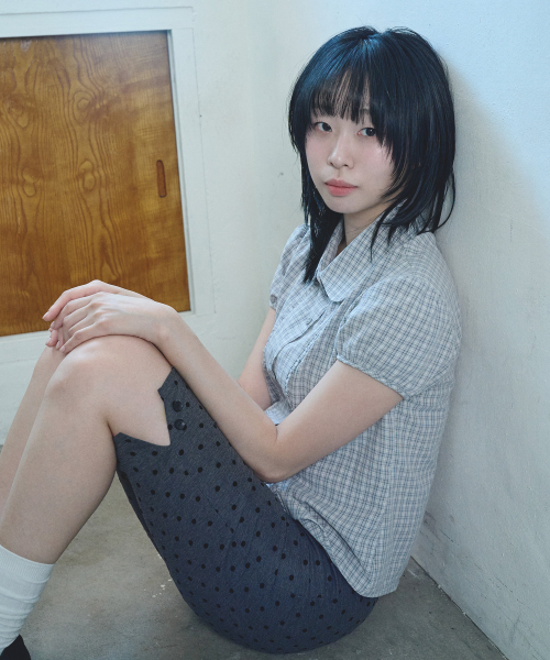 MIHEV(ミヘブ)の「チェックパフ半袖ブラウスグレー(シャツ/ブラウス・レディース・その他・FREE)」の5枚目の写真