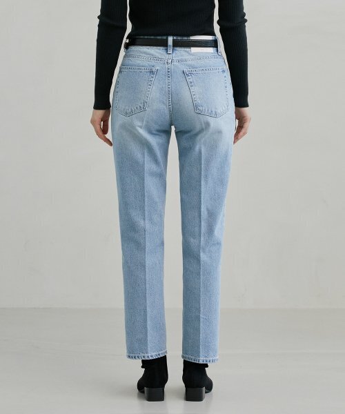 BRANDED（ブランデッド）の「[WOMAN] 101 SOPHIE JEANS [CROP STRAIGHT]（デニムパンツ・レディース・その他・1/2/3）」の3枚目の写真