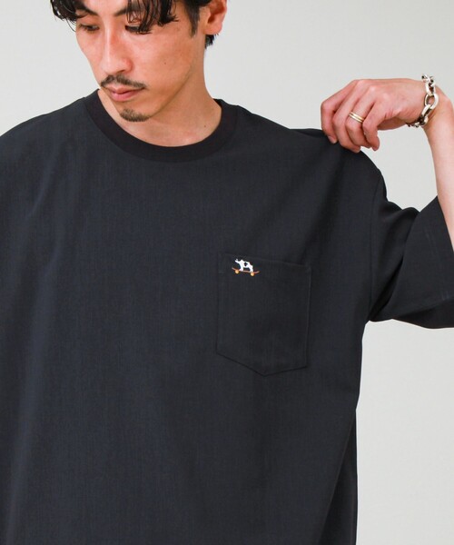 GLOSTER(グロスター)の「【フレブル刺繍/セットアップ対応】カラミ織りTEE フェイクレイヤード(Tシャツ/カットソー・メンズ・チャコールグレー/ブラック/グレイッシュベージュ・S/L/M)」の9枚目の写真