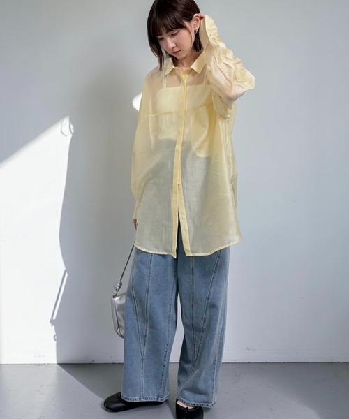 THE SOIS(ソア)の「ビッグシルエットシアーシャツ(シャツ/ブラウス・レディース・イエロー/ベージュ/ブラック・FREE)」の9枚目の写真