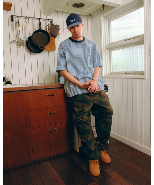 KEBOZ(ケボズ)の「MULTI BORDER S/S TEE(Tシャツ/カットソー・メンズ・ネイビー/レッド/ホワイト×ブルー・S/M/L/XL)」の11枚目の写真