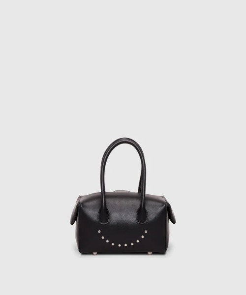 ADD CULUMN(アドカラム)の「【ADD CULUMN/アドカラム】ミニボストンバッグ LOP STUDS BOSTON S(ハンドバッグ・レディース・ブラック/アイボリー・FREE)」の1枚目の写真
