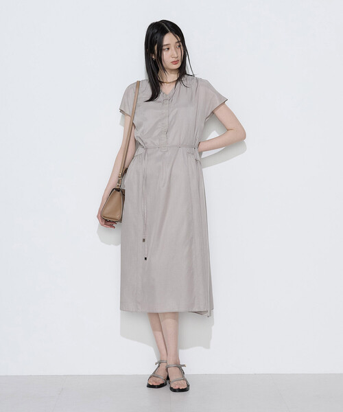 K.T KIYOKO TAKASE(キヨコタカセ)の「キュプラ/コットンツイル シャツドレス(ワンピース・レディース・グレイッシュベージュ/チャコール・9号)」の21枚目の写真