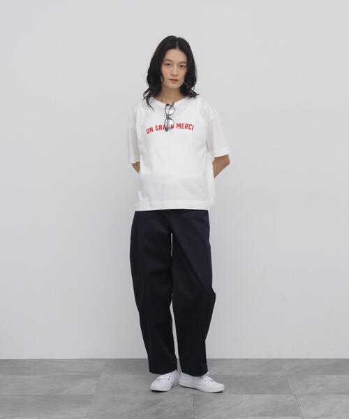 human woman(ヒューマンウーマン)の「◆フロッキープリントクルーネックTシャツ(Tシャツ/カットソー・レディース・ホワイト/ベージュ/ブラウン・MEDIUM)」の22枚目の写真