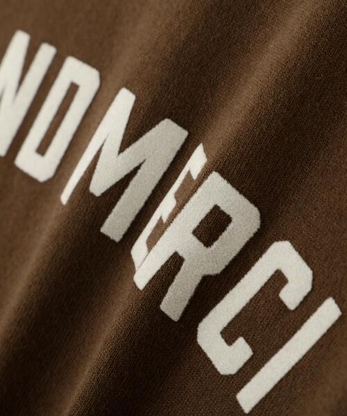 human woman(ヒューマンウーマン)の「◆フロッキープリントクルーネックTシャツ(Tシャツ/カットソー・レディース・ホワイト/ベージュ/ブラウン・MEDIUM)」の5枚目の写真