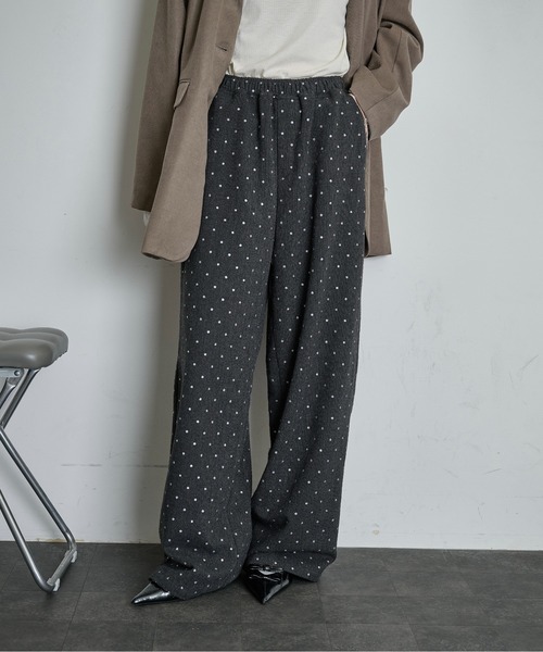 THE YOn(ザヨン)の「グリッタードットツイードイージーパンツ(その他パンツ・レディース・グレー/チャコールグレー・M/S)」の1枚目の写真