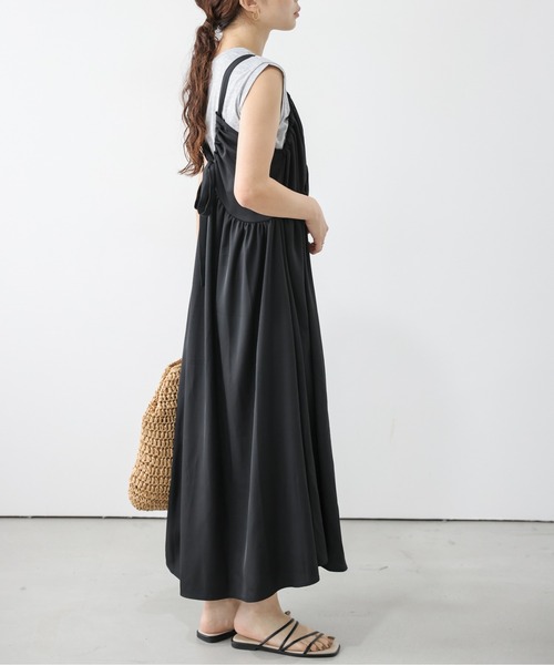 AMELY（エミリー）の「バックリボンキャミワンピース（サロペット/オーバーオール・レディース・ブラウン/ブラック・フリー）」の11枚目の写真