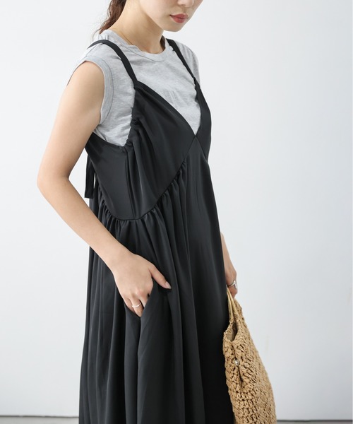 AMELY（エミリー）の「バックリボンキャミワンピース（サロペット/オーバーオール・レディース・ブラウン/ブラック・フリー）」の15枚目の写真