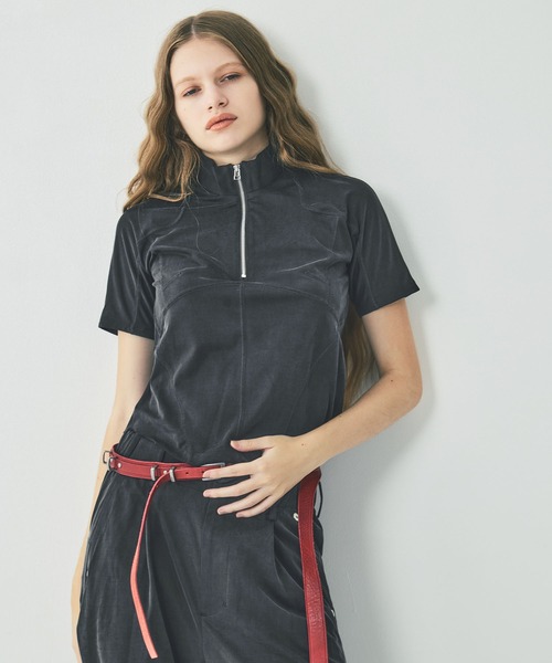 CONZ(コンズ)の「half zip fitted top(Tシャツ/カットソー・レディース・ブラック/グレー・1/2)」の3枚目の写真