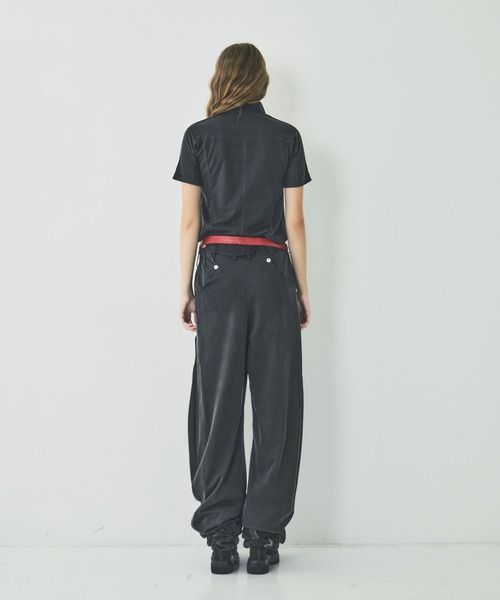 CONZ(コンズ)の「half zip fitted top(Tシャツ/カットソー・レディース・ブラック/グレー・1/2)」の9枚目の写真