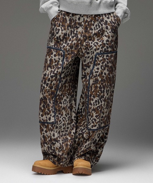 X-girl(エックスガール)の「DOUBLE KNEE EASY PANTS(デニムパンツ・レディース・レオパード/カモフラージュ/インディゴブルー・S/M)」の3枚目の写真