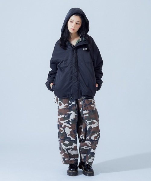 X-girl(エックスガール)の「DOUBLE KNEE EASY PANTS(デニムパンツ・レディース・レオパード/カモフラージュ/インディゴブルー・S/M)」の18枚目の写真