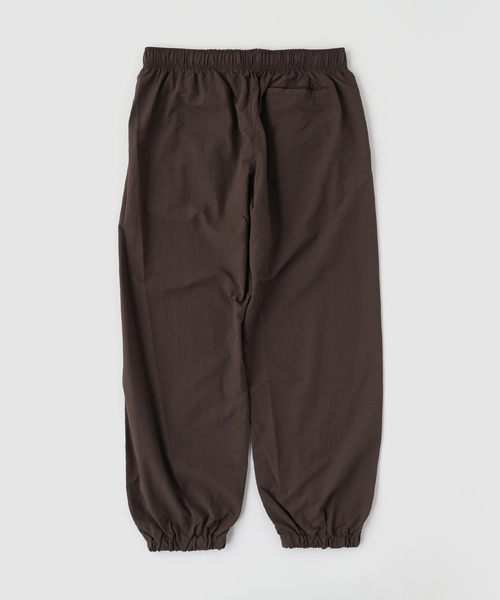 is-ness（イズネス）の「ISNESS MUSIC / イズネス ミュージック DF EMBROIDERY TRACK PANTS（その他パンツ・メンズ・ブラウン/ブラック・MEDIUM/LARGE）」の3枚目の写真
