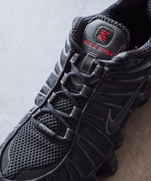 NIKE(ナイキ)の「NIKE/SHOX TL(スニーカー・レディース・ブラック・25cm/24cm/23cm)」の11枚目の写真