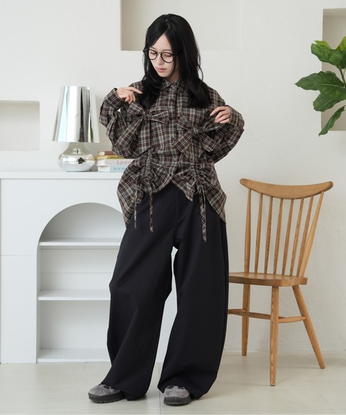 kutir（クティール）の「ポケットレースカーブパンツ（その他パンツ・レディース・チャコールグレー/ネイビー/ブラウン・MEDIUM/SMALL）」の22枚目の写真