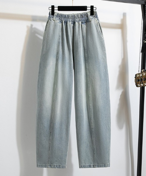 AMAJI(アマジ)の「テーパード デニムパンツ(デニムパンツ・レディース・ライトブルー・X-LARGE/LARGE)」の1枚目の写真