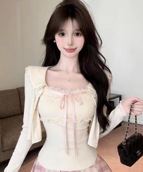AVYL(アヴィル)の「レースフリルボレロ+リボンキャミソールアンサンブルニット(ニット/セーター・レディース・グレー/ブラック/アイボリー・M)」の5枚目の写真