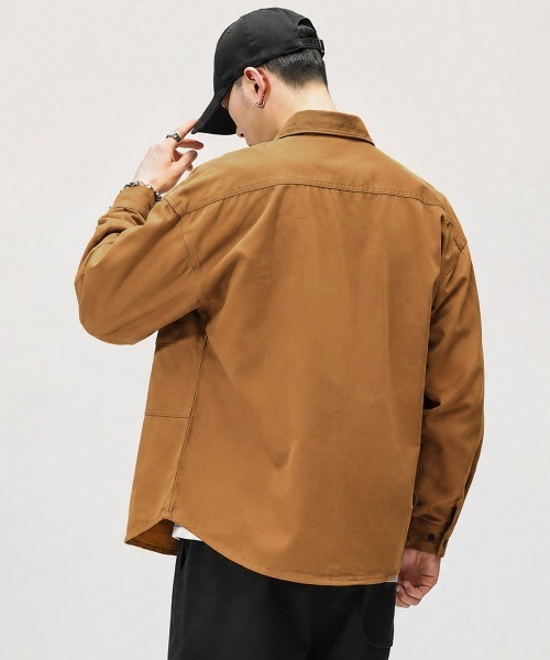 AsaAura(アサオーラ)の「ワンポイントロゴシャツ長袖 メンズ春秋服(シャツ/ブラウス・メンズ・キャメル/カーキ/ブラック・M/L)」の4枚目の写真
