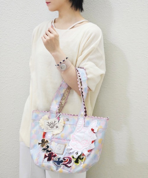 CRYSTAL BALL（クリスタルボール）の「【1点物】Atelier made Bag（トートバッグ・レディース・ブルー・MEDIUM）」の6枚目の写真