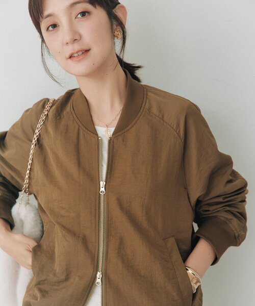 RIVE DROITE(リヴドロワ)の「ドロストMA-1(秋服/冬服)(MA-1・レディース・カーキ/ベージュ・FREE)」の4枚目の写真
