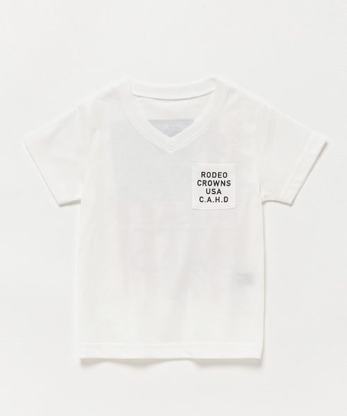 RODEO CROWNS WIDE BOWL（ロデオクラウンズワイドボウル）の「キッズ ペイズリー フラッグ Vネック Tシャツ（Tシャツ/カットソー・キッズ・ブラック/ホワイト/ネイビー・SMALL）」の2枚目の写真