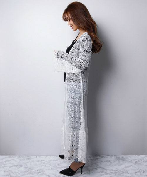 EIMY ISTOIRE(エイミーイストワール)の「lace long cardigan(カーディガン/ボレロ・レディース・オフホワイト/ベージュ/ブラック・FREE)」の4枚目の写真