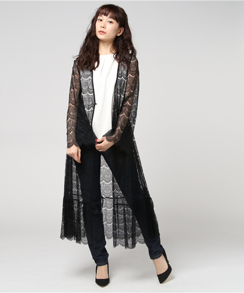 EIMY ISTOIRE(エイミーイストワール)の「lace long cardigan(カーディガン/ボレロ・レディース・オフホワイト/ベージュ/ブラック・FREE)」の3枚目の写真